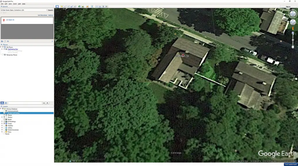 Screenshot of a house viewed in Google Earth.